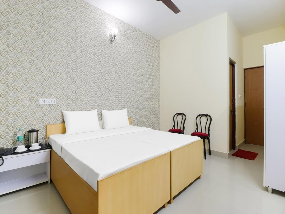 Oyo 84661 Lakshmi Home Stay Jhājra Exterior foto